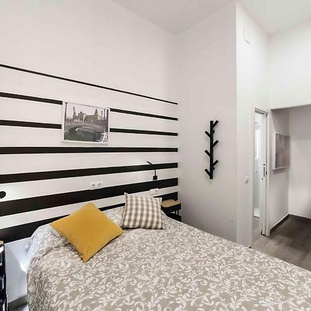 Mar - Beautiful Apartment With Two Bedrooms And Two Bathrooms Севиля Екстериор снимка